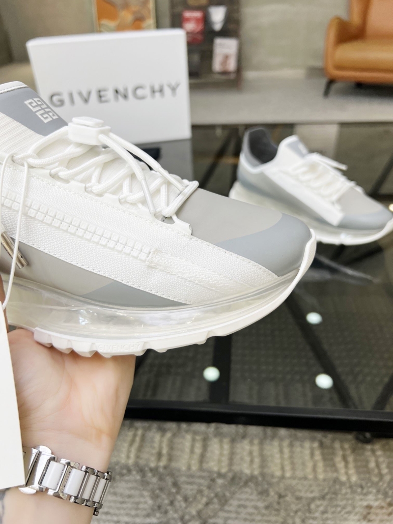 Givenchy Sneakers